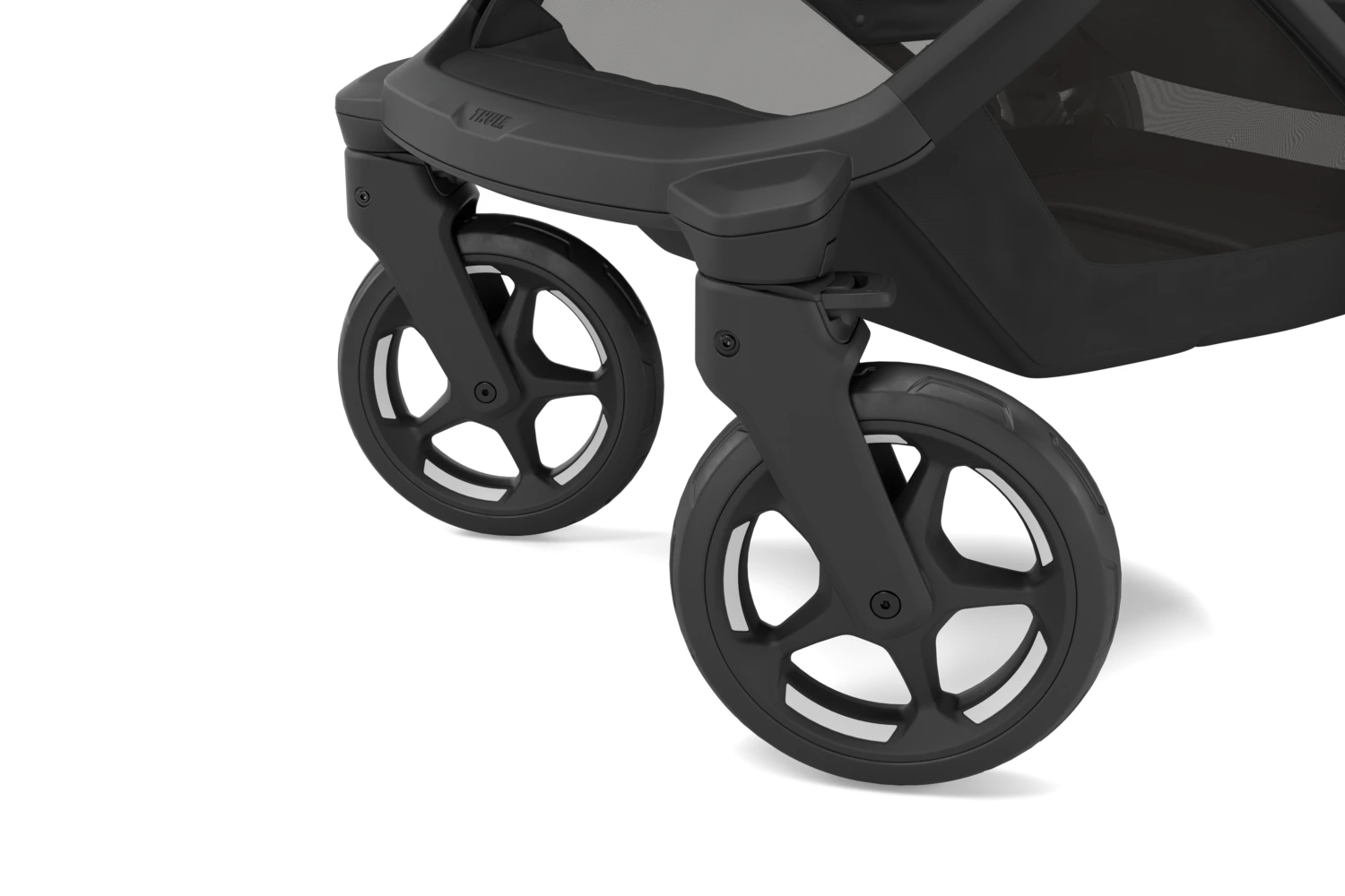 Comfortable handling of the Thule Charm 2-in-1 stroller