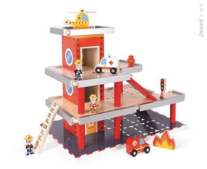Janod - Fire station wooden garage with 10 accessories