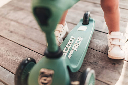 SCOOTANDRIDE - Highwaykick 2in1 Ride and scooter 1-5 years Forest