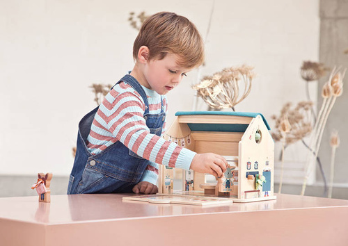 LILLIPUTIENS - wooden toy My first school 3 +