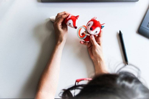 LILLIPUTIENS - Mini rattle with hoops Alice Fox 3 m +