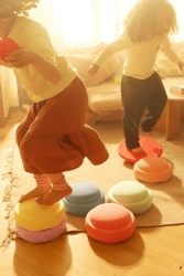 STAPELSTEIN – Set of 6+1 sensory stacking stones for active play: Rainbow Set Winter Special pastel