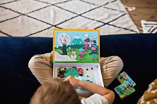 Janod - Magnetic puzzle 4 seasons Magnetibook collection 2018