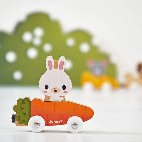 Janod - Magnetic wooden vehicles with pets Farma 18 m+