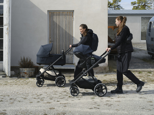 THULE - Maple Connect - infant car seat, darkest blue
