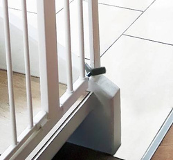 Baby Dan - Y-spindle - For mounting gates on bannisters