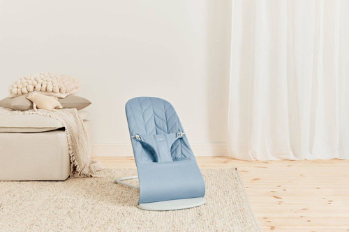 BABYBJÖRN - BLISS WOVEN, Blue (Light Grey, Petal Quilt)