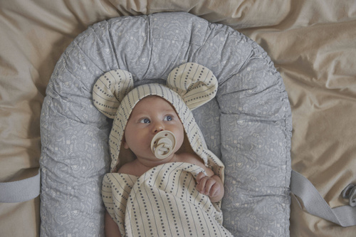 Elodie Details - Portable Baby Nest - Monkey Sunrise