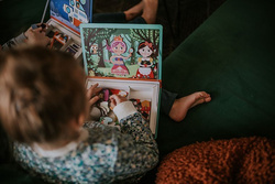 Janod - Magnetic puzzle World of fairy tales Magnetibook