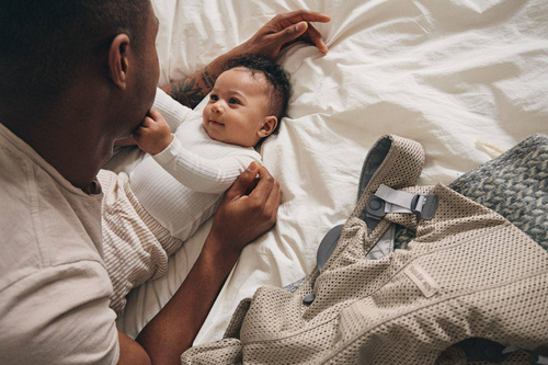 BABYBJÖRN - Baby Carrier MINI 3D Mesh, Grey Beige