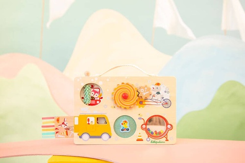 LILLIPUTIENS Wooden manipulation board with Farma suitcase 12 m+