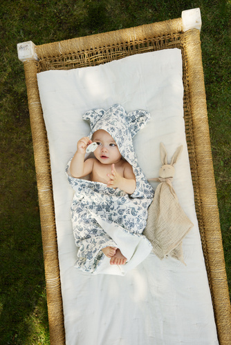 Elodie Details - Hooded Towel - Garden Leo Toile