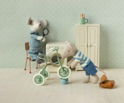 MAILEG - tricycle mouse, Big Brother, brown
