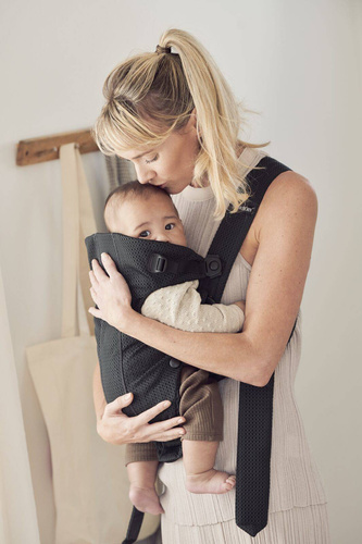 BABYBJÖRN - Baby Carrier MINI 3D Mesh, Black