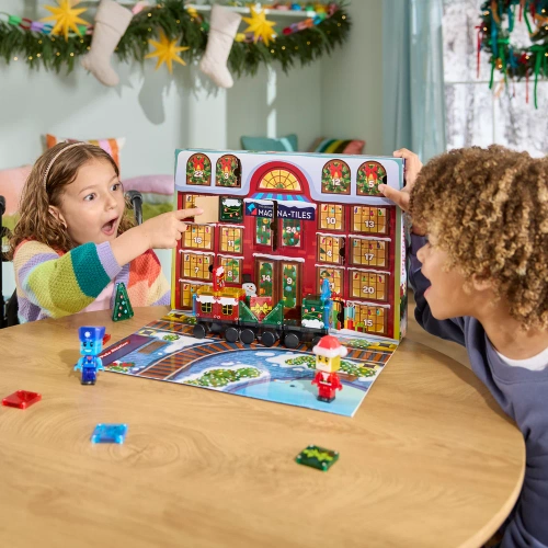 MAGNA-TILES Magnetic Tiles Advent Calendar – 34 pieces