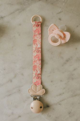 ELODIE DETAILS - Binky Bow Silicone 0-6 months, misty pink