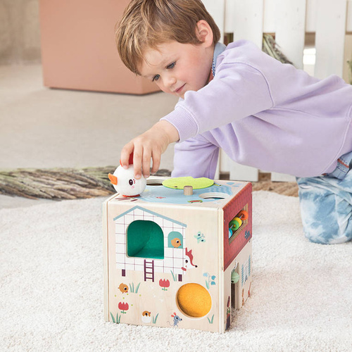 LILLIPUTIENS -Wooden activity cube - Farm 12 m+