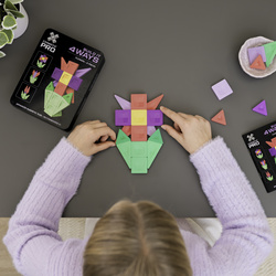 CONNETIX – Magnetic Tiles PRO Build It 4 Ways Flowers Pack - 21 pieces