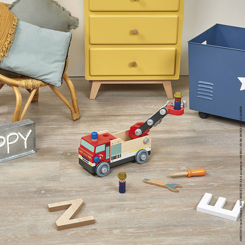 Janod - Wooden fire truck for assembly with Brico'kids tools