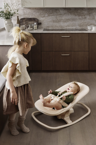 Elodie Details - GRACE Newborn Seat base, Powder Pink