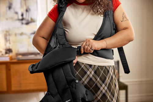 BABYBJORN - Baby Carrier HOLD, MESH, Black