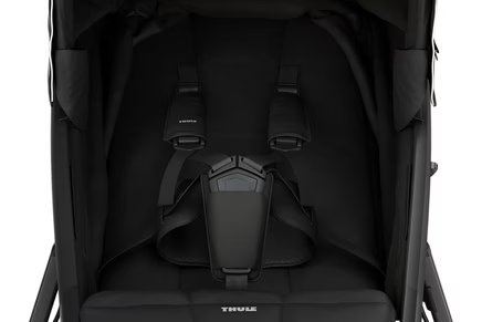 Thule Urban Glide 4-wheel stroller – Black on Black