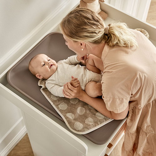 LEANDER - topper for changing mat, mocca