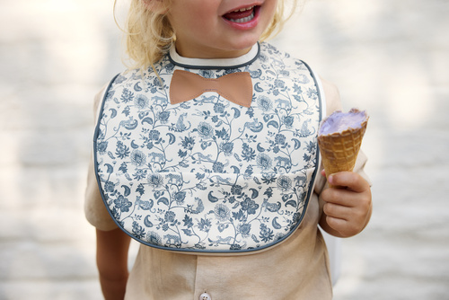 Elodie Details - Baby Bib - Garden Leo Toile Bow