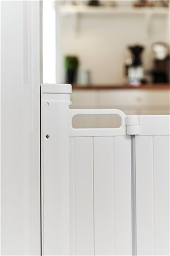 BabyDan Alma Safety Gate, White