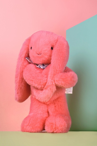 DOUDOU – Lapin Fleurette plush rabbit by Doudou et Compagnie, 35 cm, coral