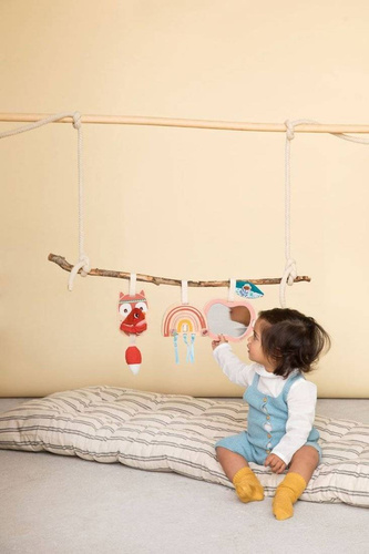 LILLIPUTIENS - A set of wooden hangers activating Alice the Fox 9 m +