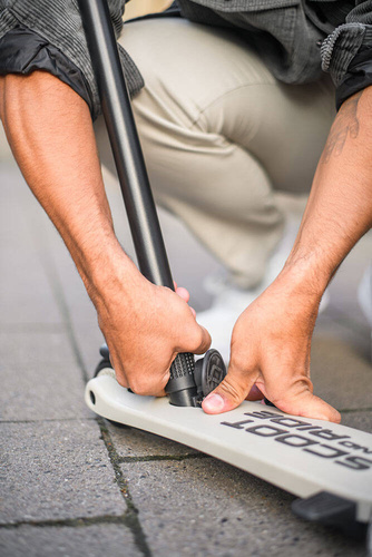 SCOOTANDRIDE - Highwaykick Push and Go 2in1 Ride and scooter 1-5 years Ash