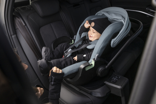 Thule - Alfi Car seat base with ISOFIX hooks