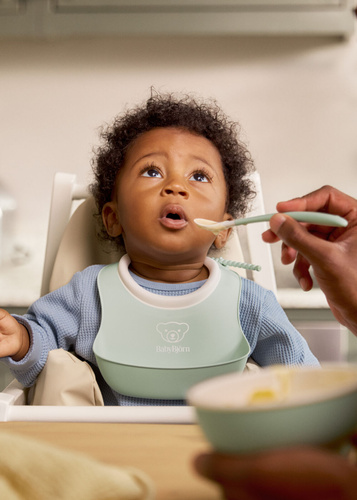 BABYBJORN - Dinnerware Set, 8 pcs - Powder Green