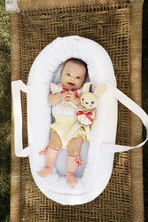 Elodie Details - Portable Baby Nest -  Embroidery Anglaise