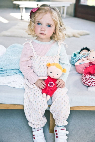 LILLIPUTIENS - Baby doll in a basket with clothes and blanket Aghate 12 m +