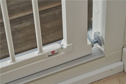Baby Dan - Perfect Close Safety Gate + 3 extensions