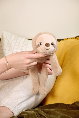 DOUDOU - magnetic plush Podcoll Sloth, Histoire d'Ours, 30 cm, beige