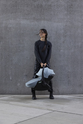 Thule - Maple - infant car seat boot cover - Mid Blue	