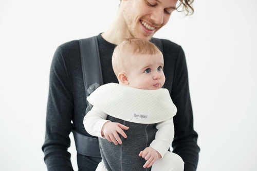 BABYBJÖRN Bib for Baby Carrier MINI/MOVE - White