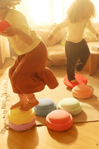 STAPELSTEIN – Set of 6+1 sensory stacking stones for active play: Rainbow Set Winter Special pastel