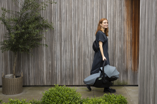 Thule - Maple - infant car seat boot cover - Mid Blue