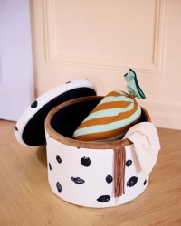 Kid's Concept - Pouffe with storage PIPPI