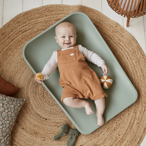 LEANDER - MATTY™ changing mat, sage green