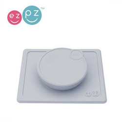 EZPZ Silikonowa miseczka z podkładką 2w1 Mini Bowl + pokrywka GRATIS pastelowa szarość