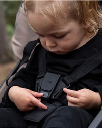 Thule Urban Glide 4-wheel - Tinted Taupe on Black