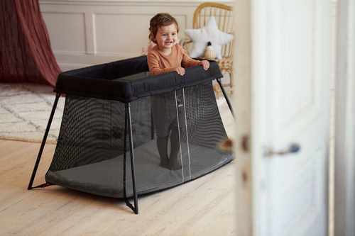 BABYBJÖRN - Travel Crib Light, Black + sheet