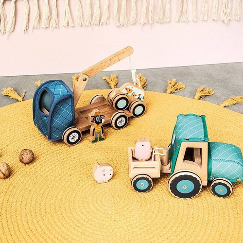 LILLIPUTIENS - Wooden tug with a movable hook and a donkey car Ignace 2 years +