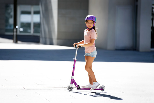 MICRO - two-wheeled scooter for children from 5 years Sprite LED, purple stripe