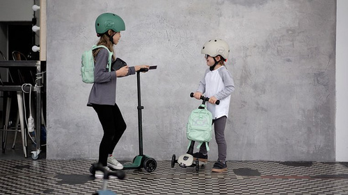 SCOOTANDRIDE - Highwaykick 5 LED - Folding scooter with light-up wheels 5+ Ash